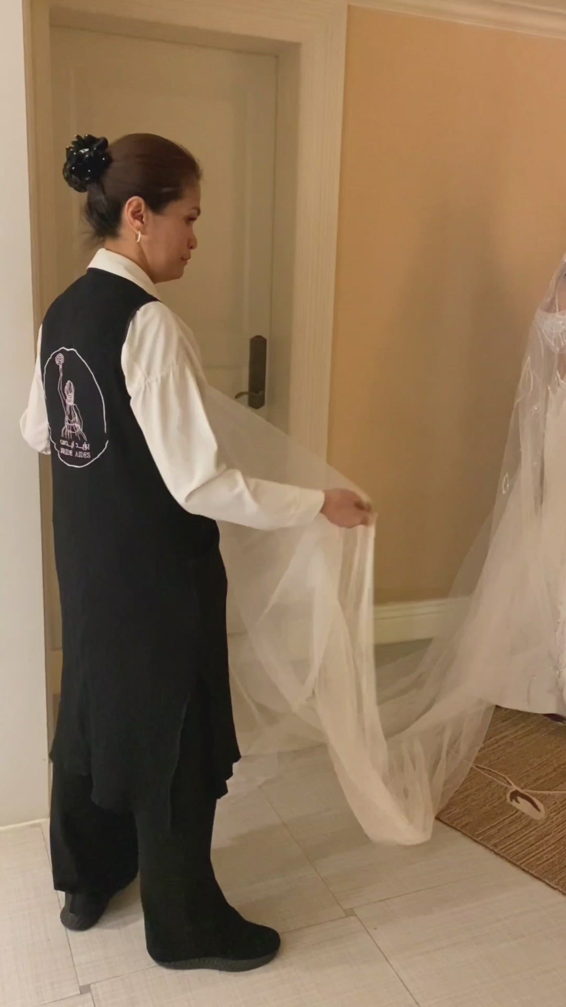 Bridal Assitance Bridal assiistants emirati brides bridal service wedding service